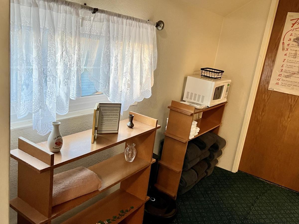 Leah'S Homestay In Hoquiam Exterior photo